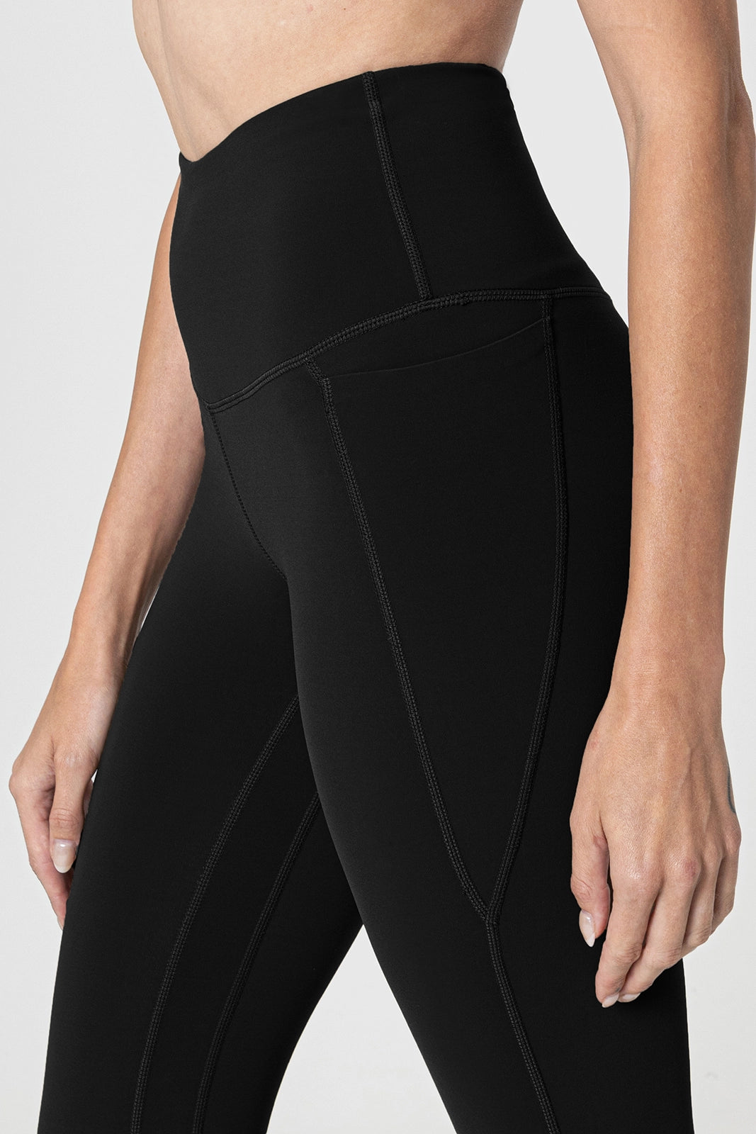 Sculpt Legging with Pockets - Black