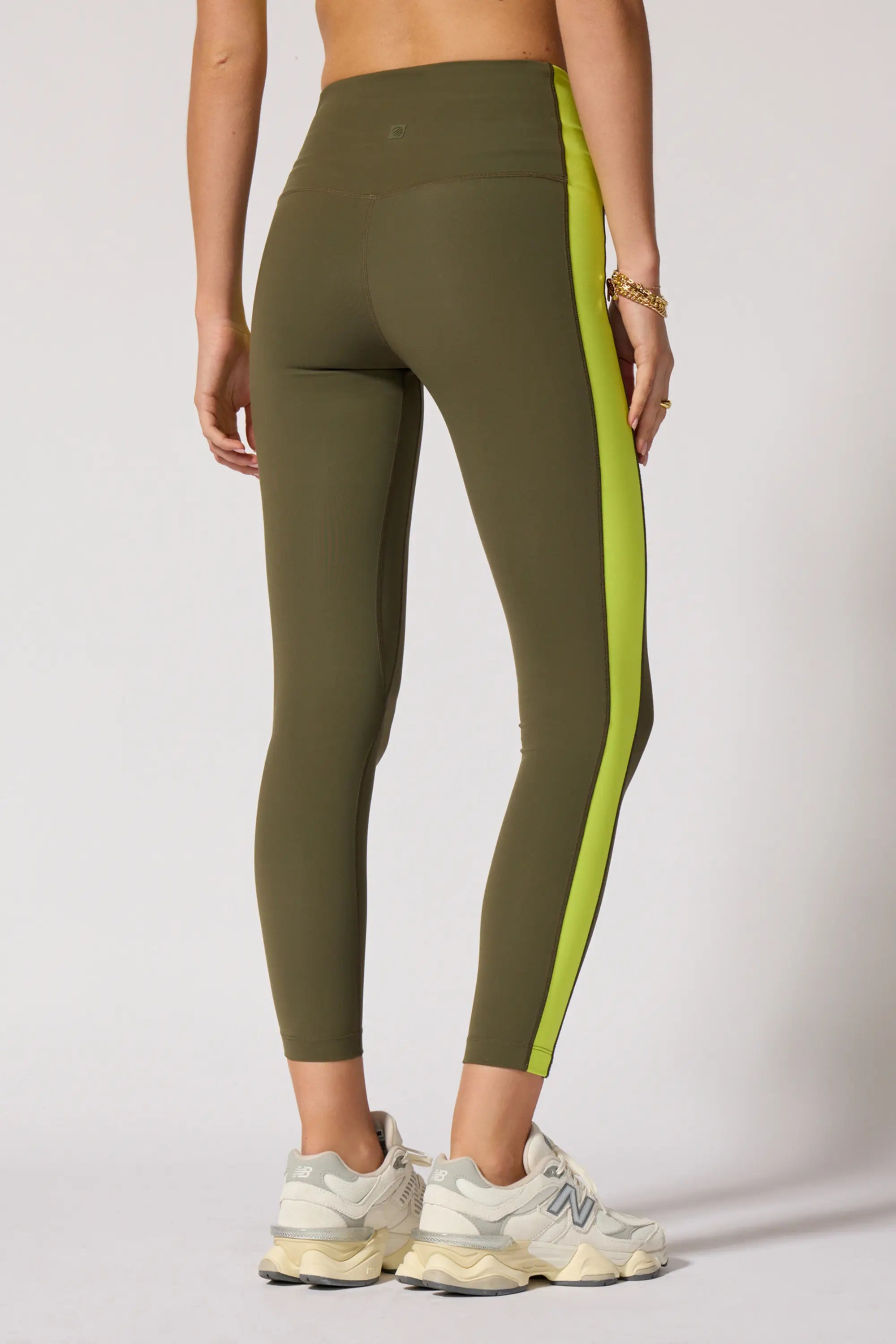 Sculpt Colour Blocked Legging - Ivy Green/Acid Lime