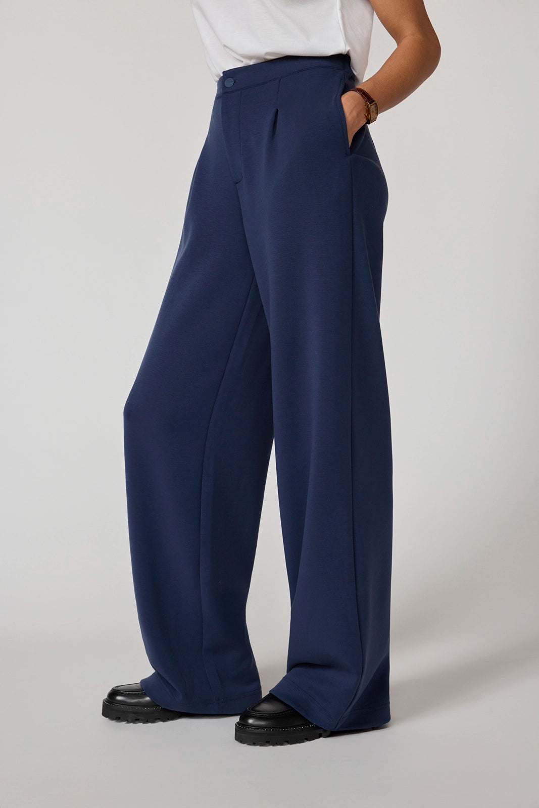 Dreamweave™ Pleated Pant - Navy Blazer