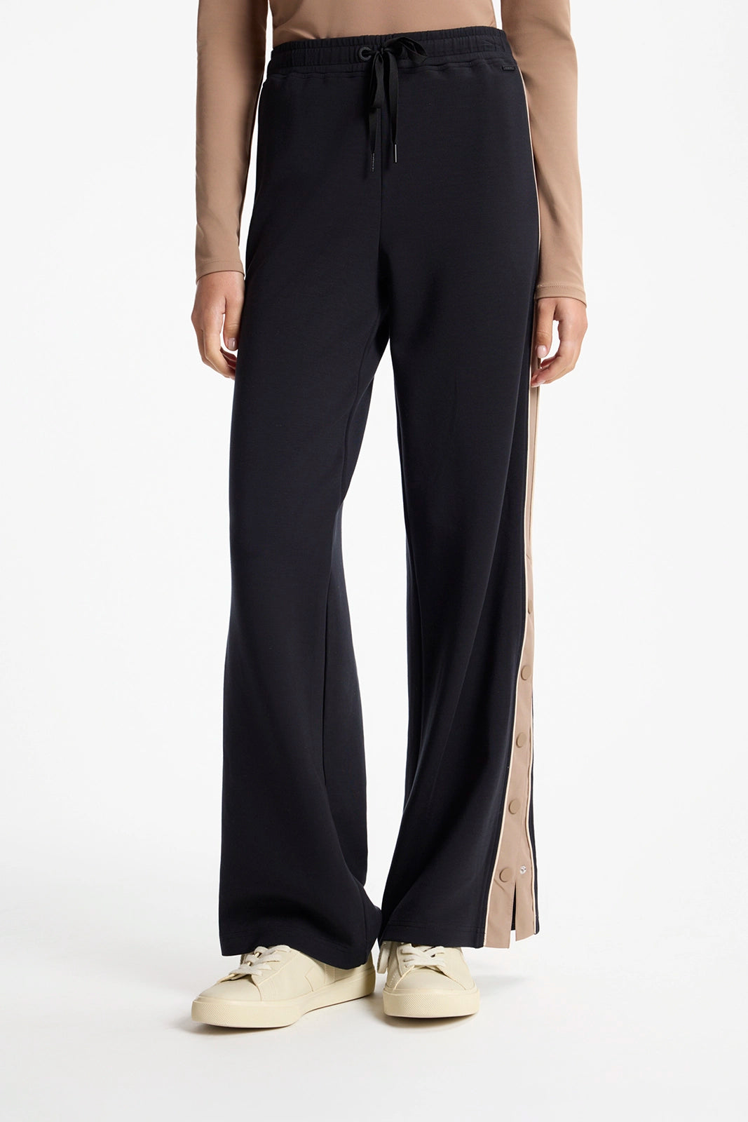 Performance Track Pant with Snaps - Black/Brownie