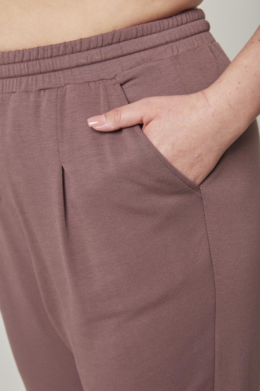 Serene TENCEL™ High-Waisted 26.5" Pleated Jogger