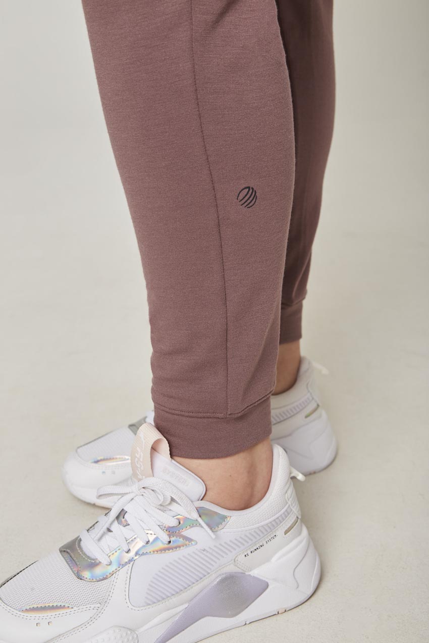 Serene TENCEL™ High-Waisted 26.5" Pleated Jogger
