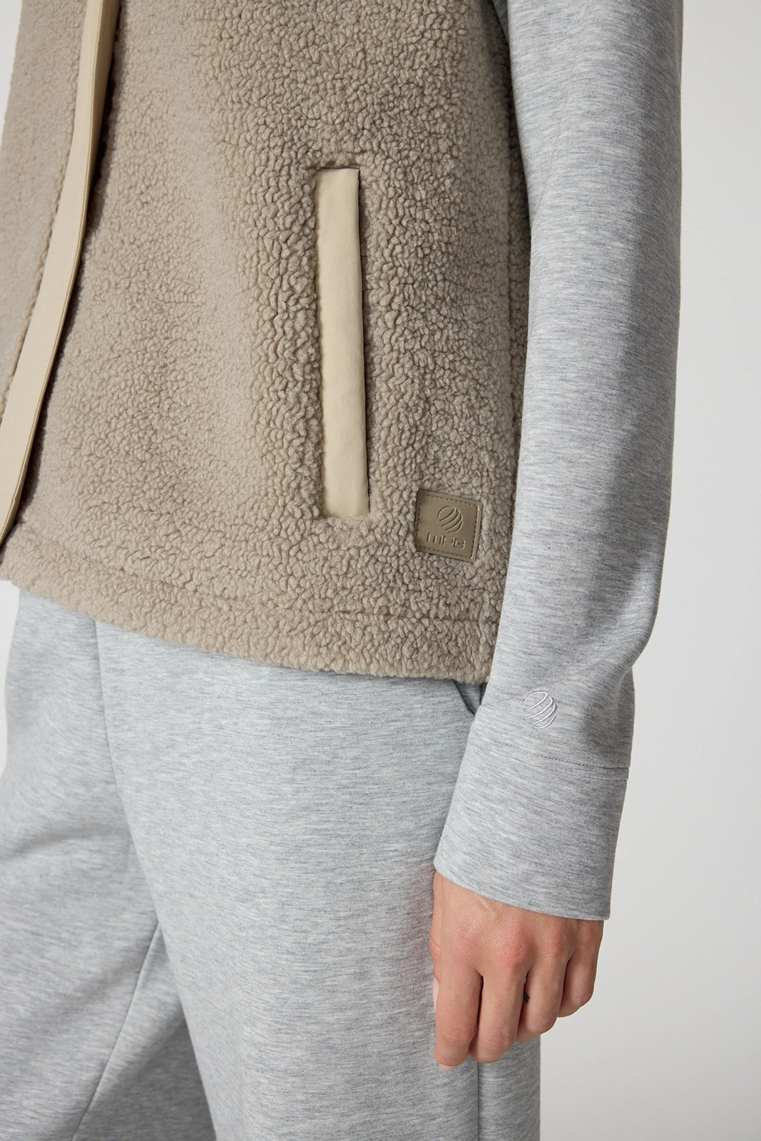 Berber Vest - Island Fossil