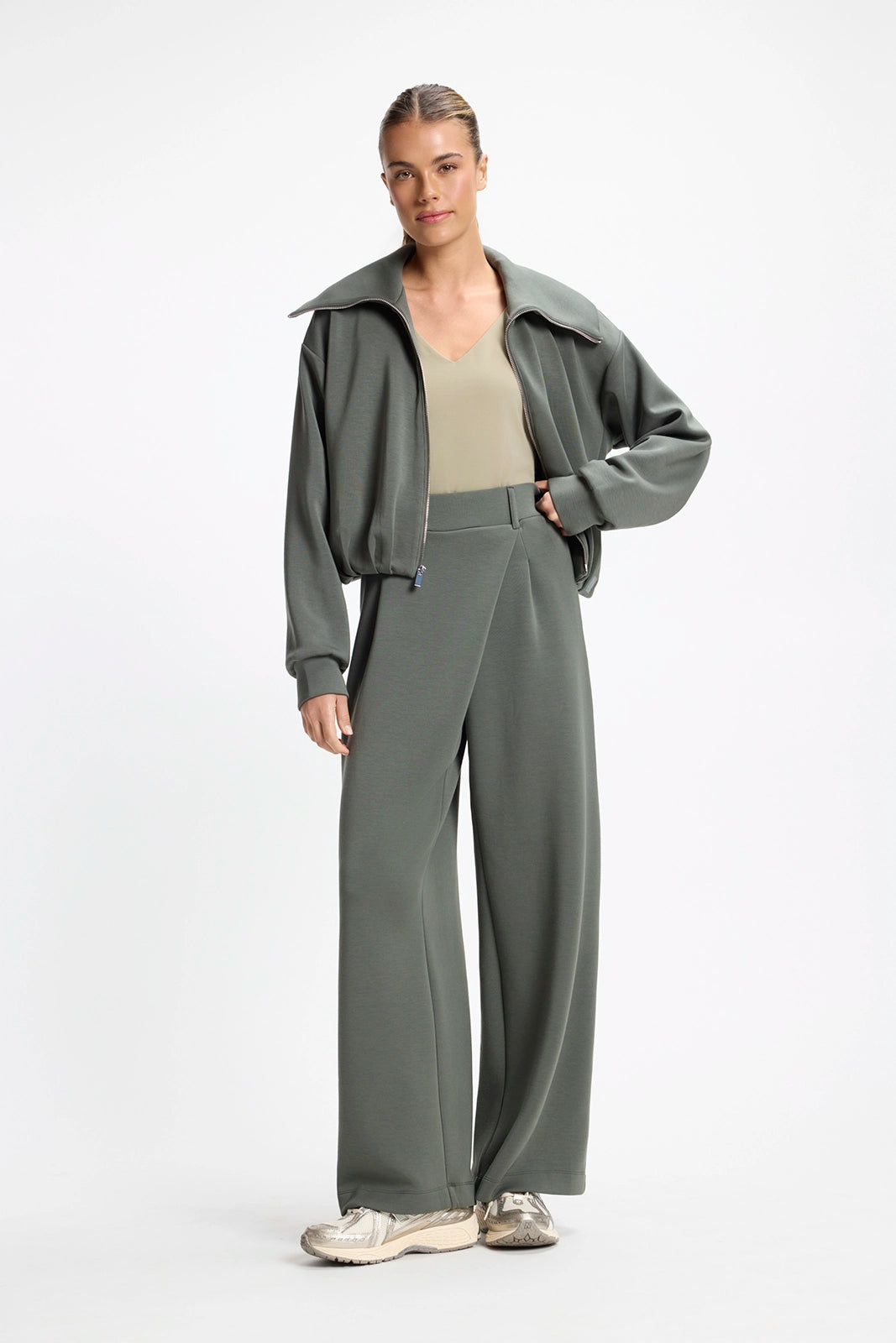 Dreamweave™ Pleated Jacket - Kambaba
