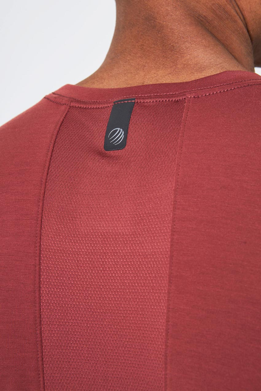 Dynamic Crew Neck Tee