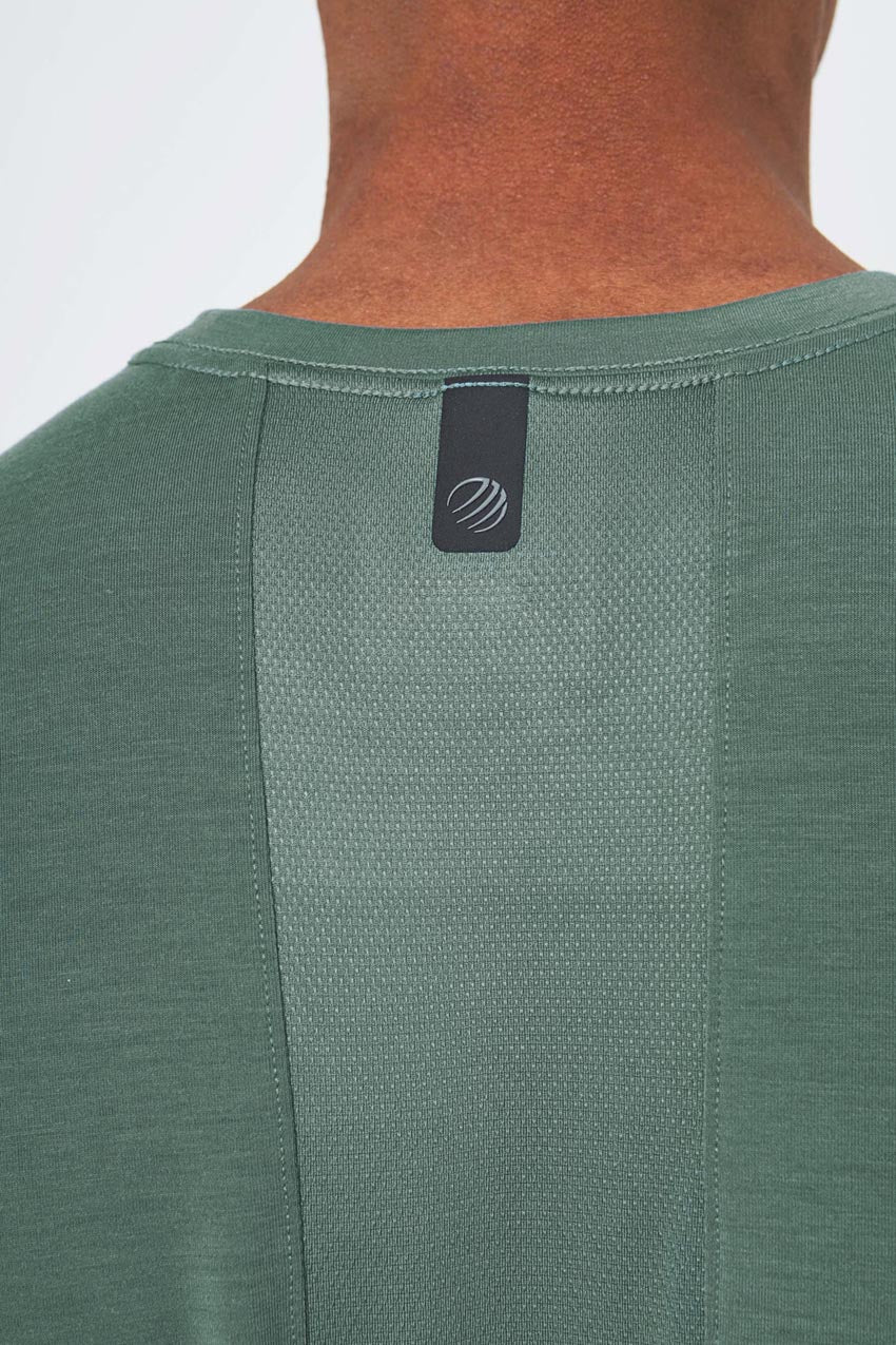 Dynamic Crew Neck Tee