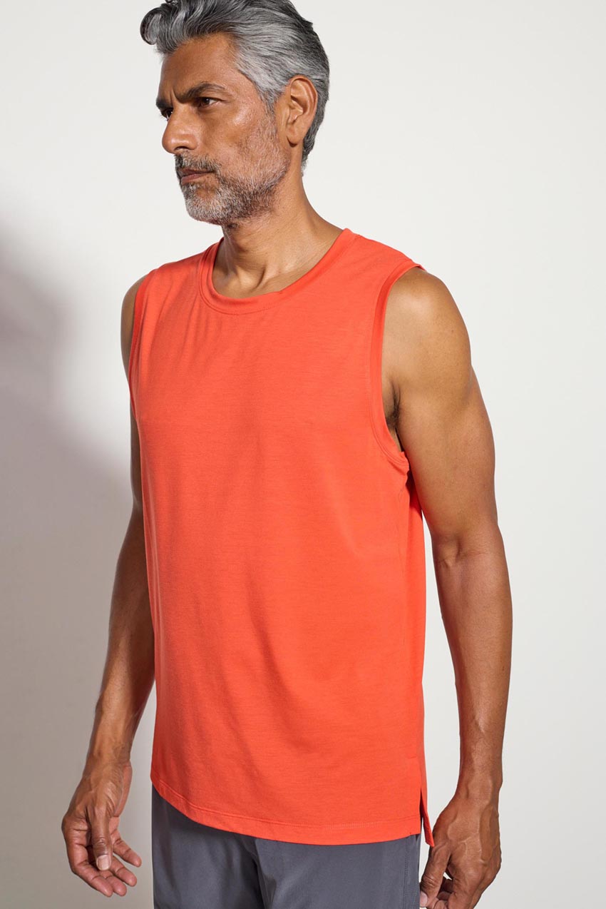 Dynamic Recycled Polyester Tank Top with Slits