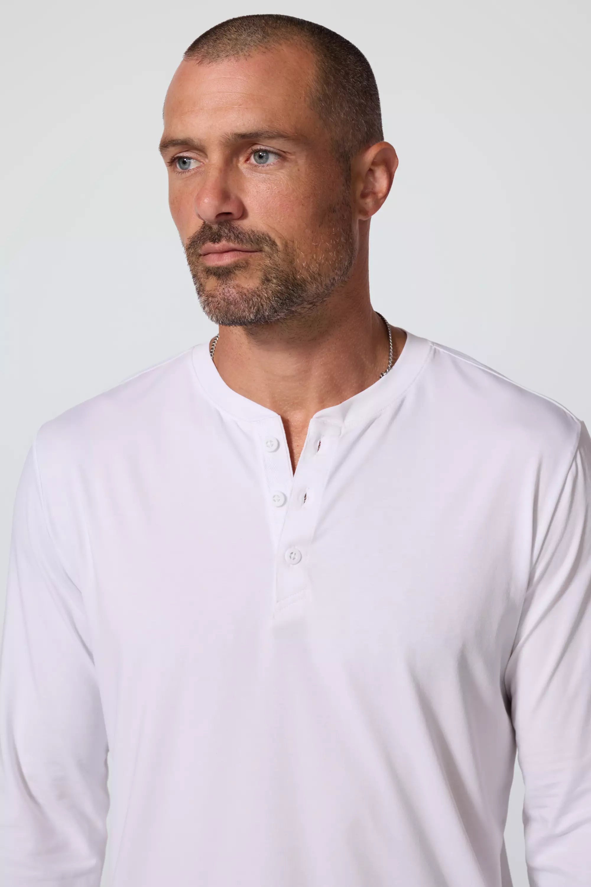 Pima Cotton Long Sleeve Tee With Curved Hem - White