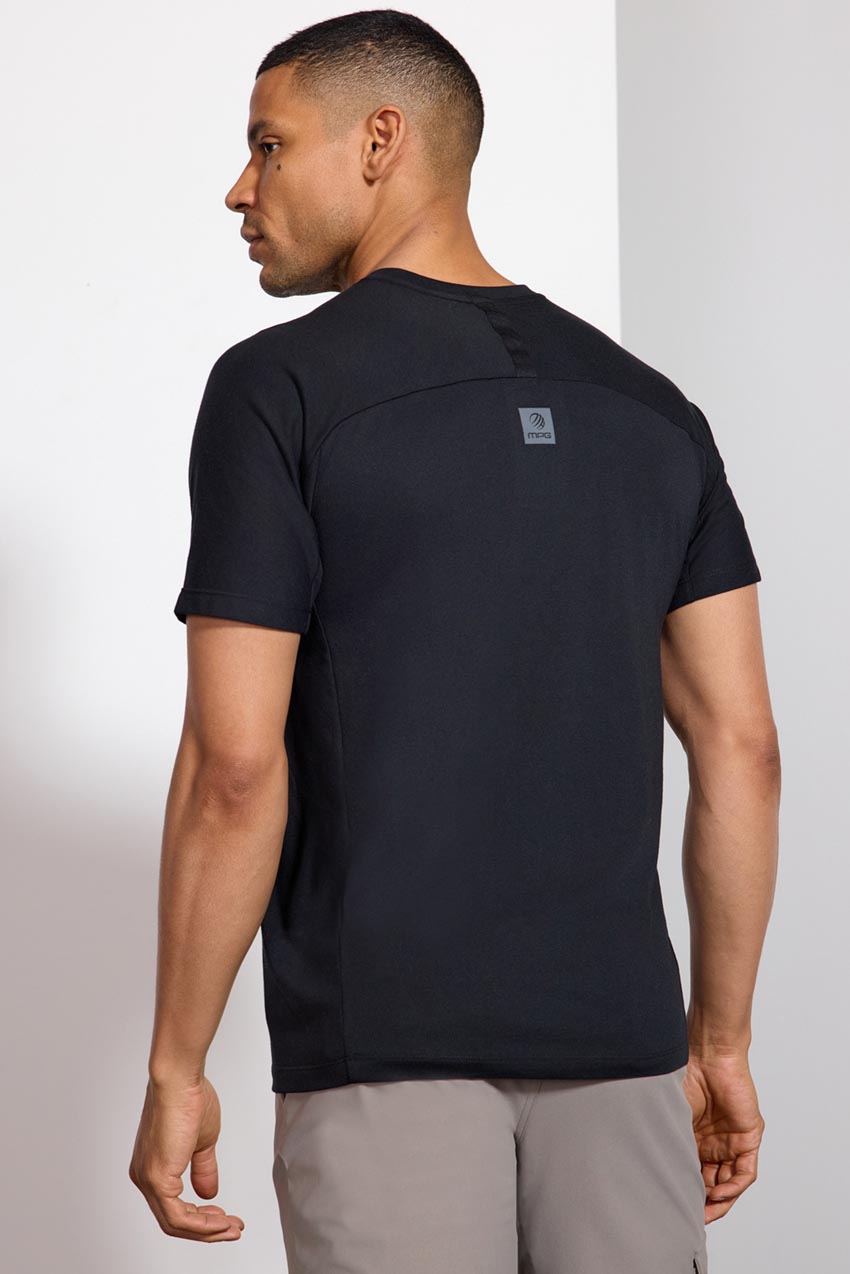 Achieve Pocket Tee - Black