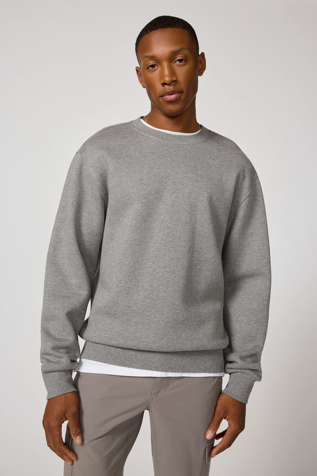 Men's Luxefleece Relaxed Sweatshirt - Htr Steel Grey