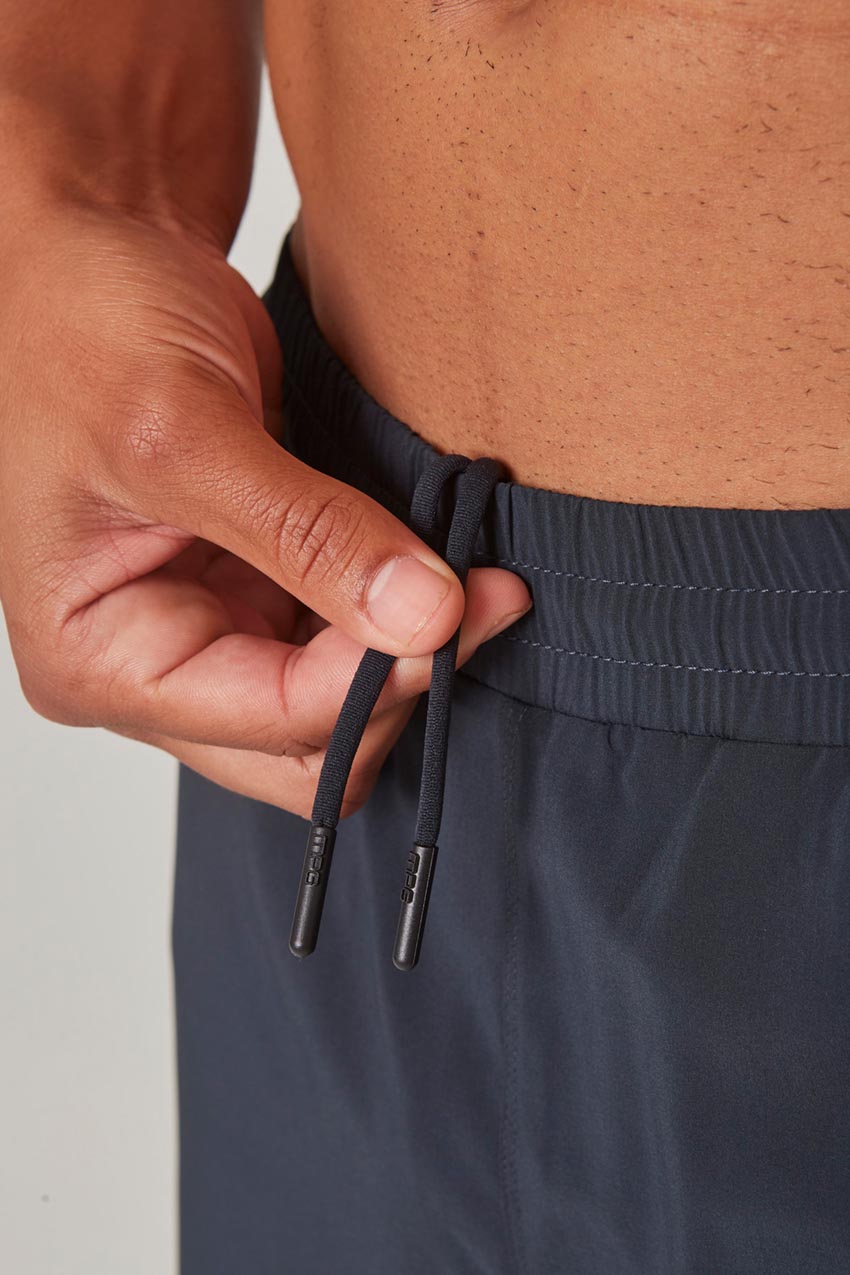 Stride 9" Short with Liner