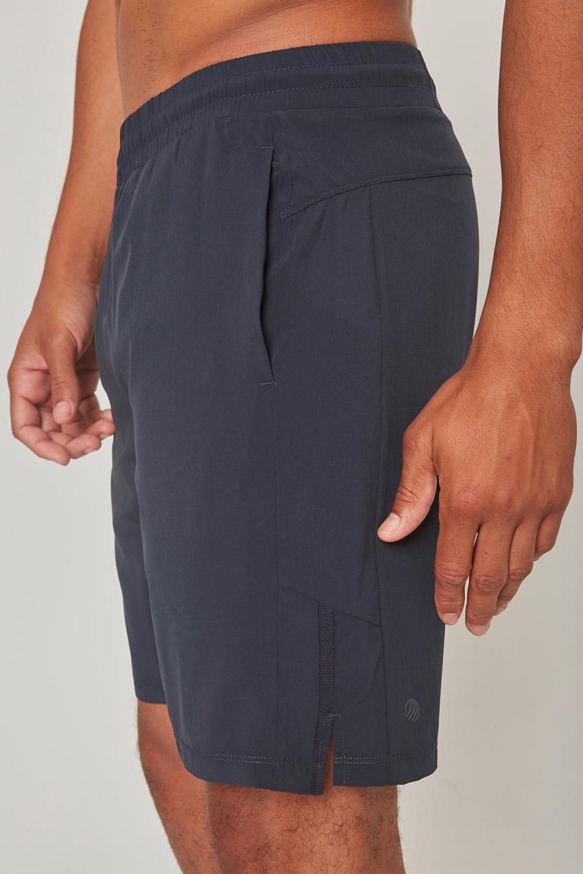 Stride 9" Short with Liner