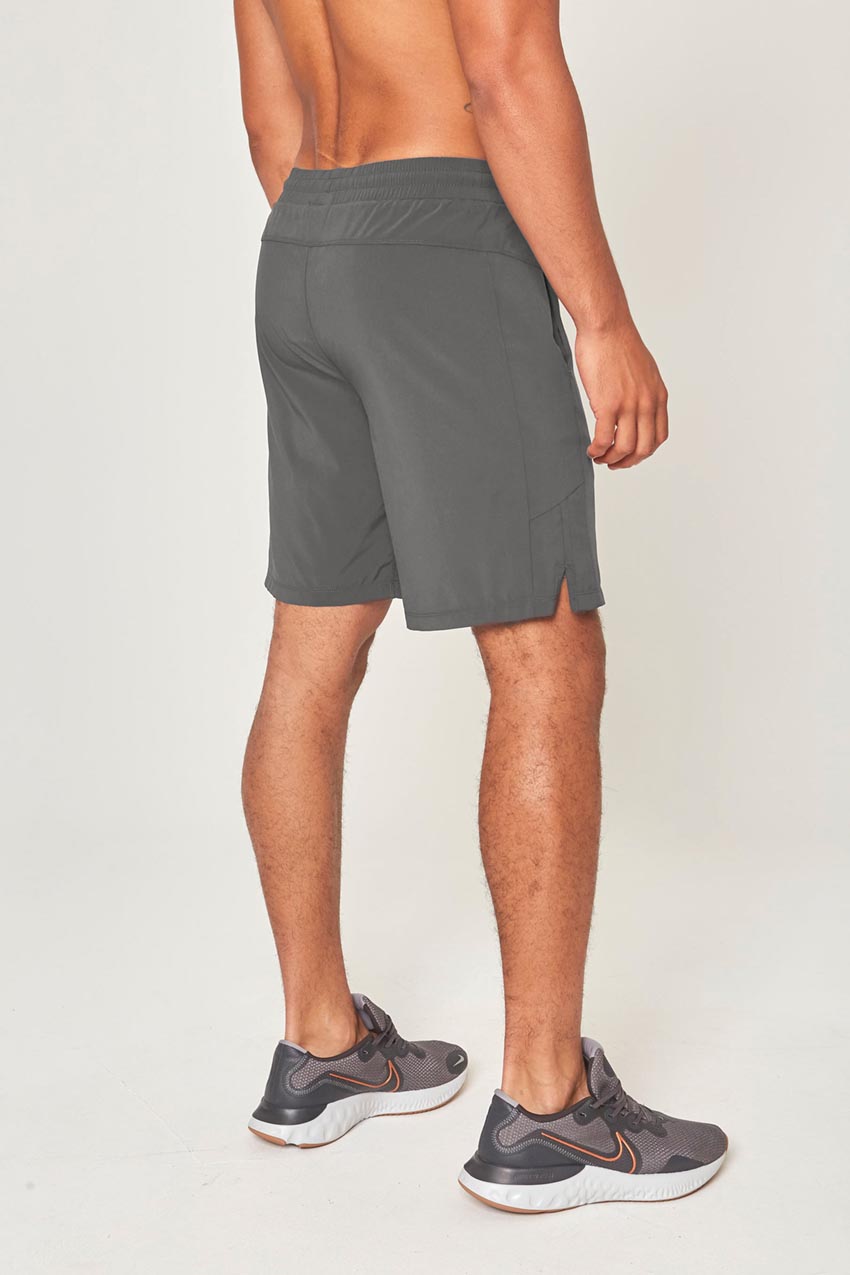Stride 9" Short with Liner