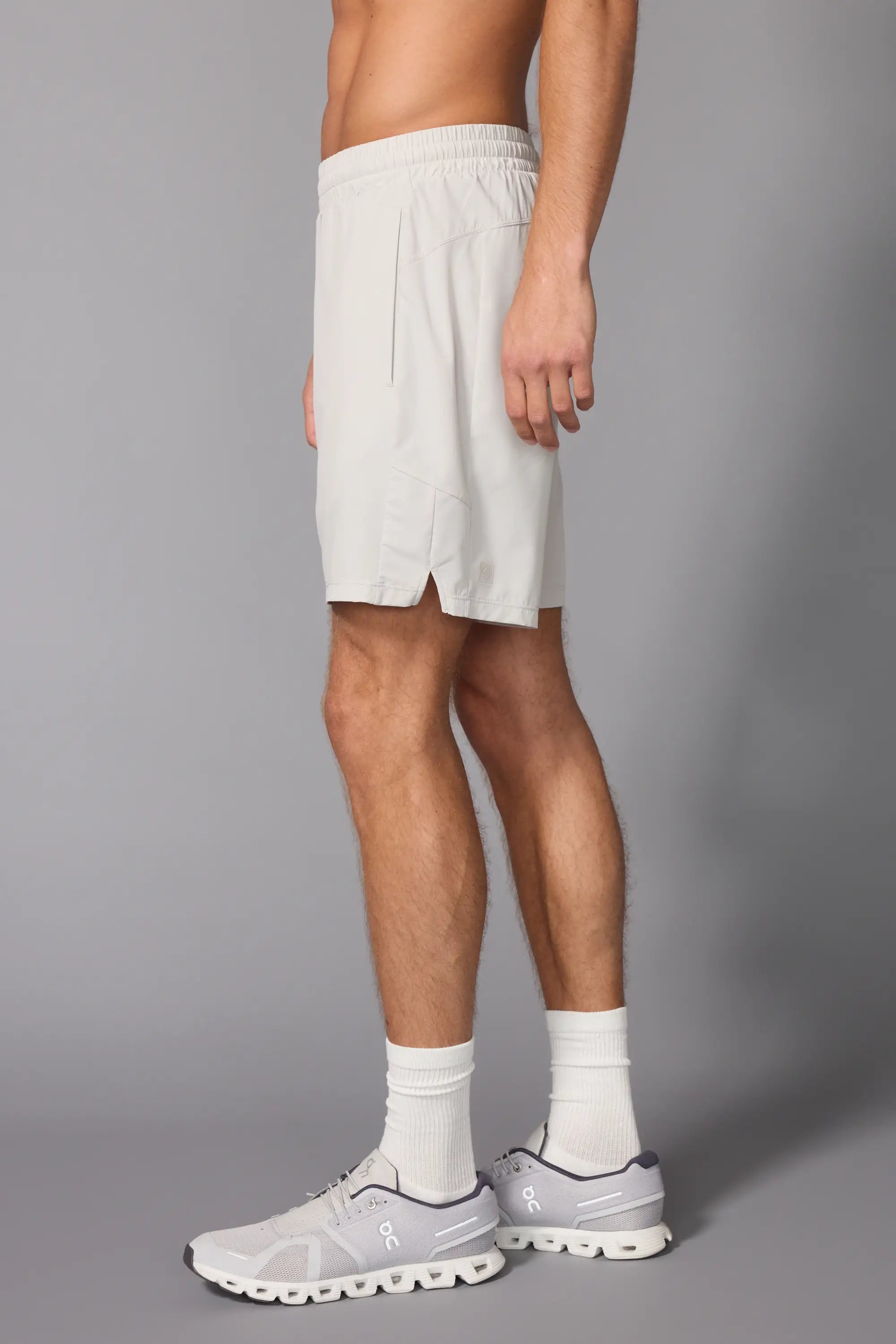 Stride Short with Liner - 7" - Vapor