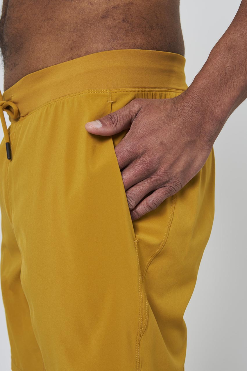 Stride 8" Short with Liner and Knit Waistband