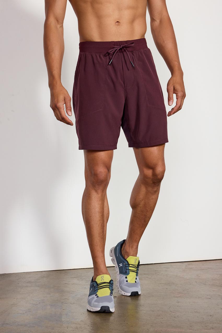 Stride Panelled Short Lined 8"