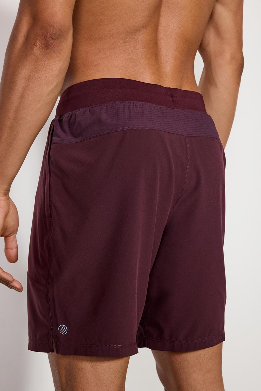 Stride Panelled Short Lined 8"