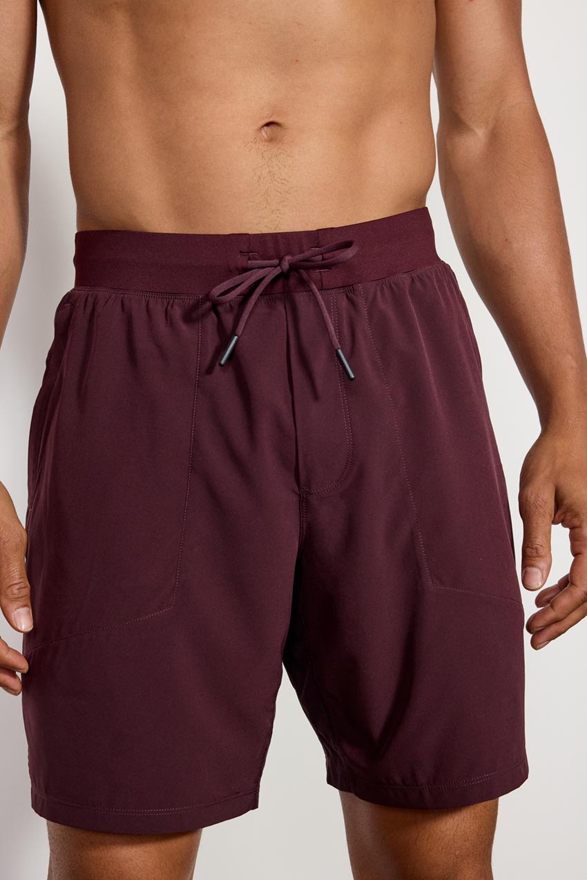 Stride Panelled Short Lined 8"