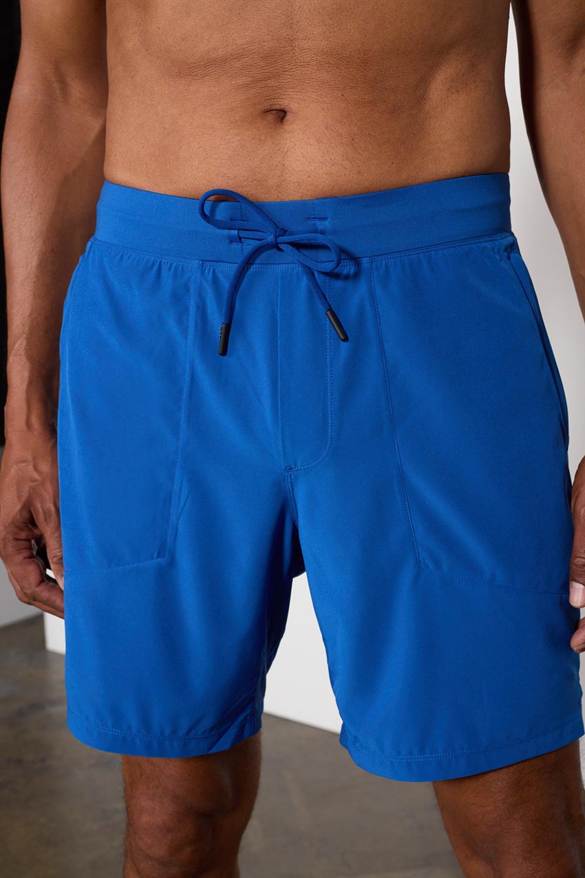 Stride Panelled Short Lined 8"