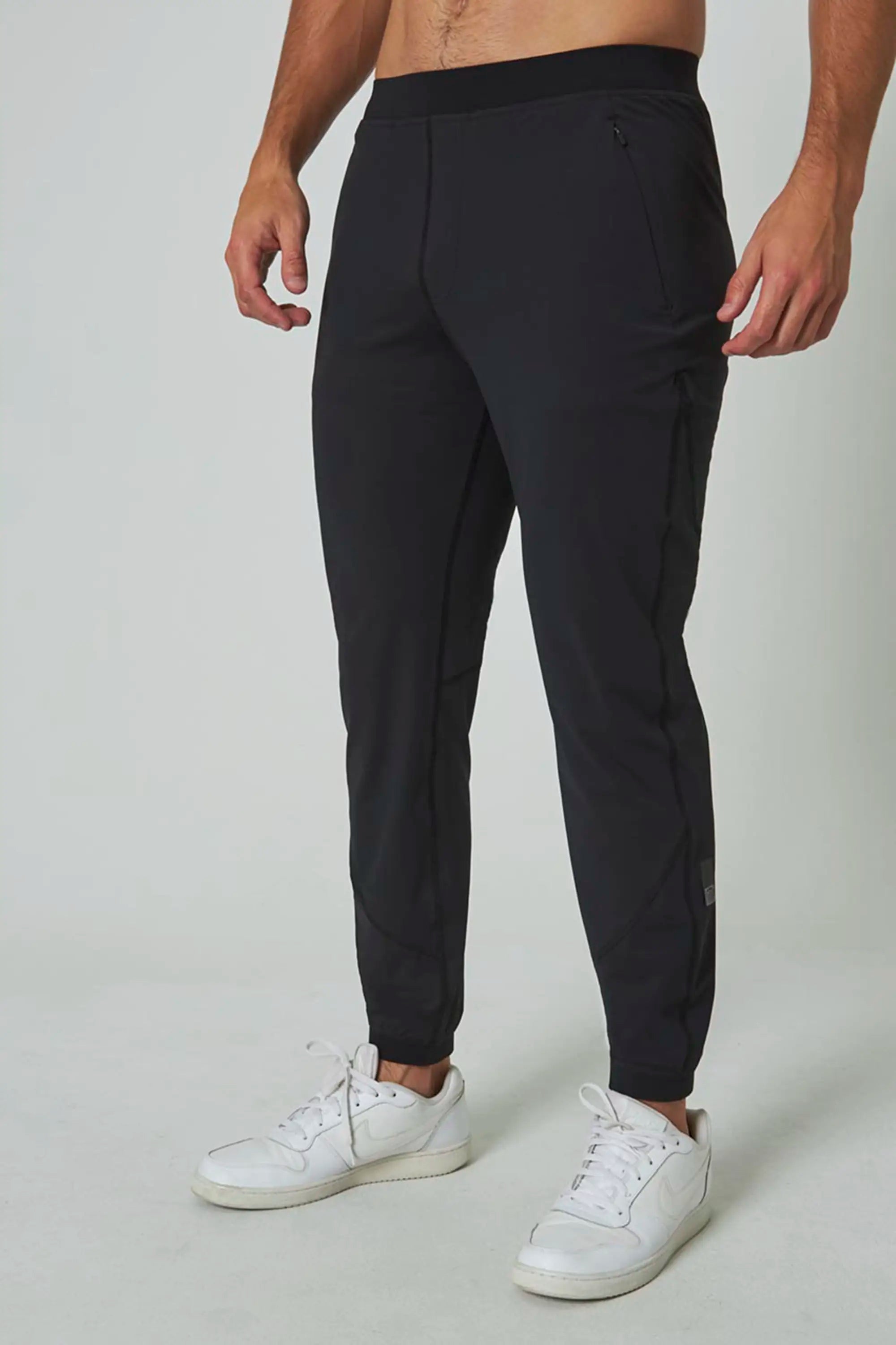 Transform Jogger - Black