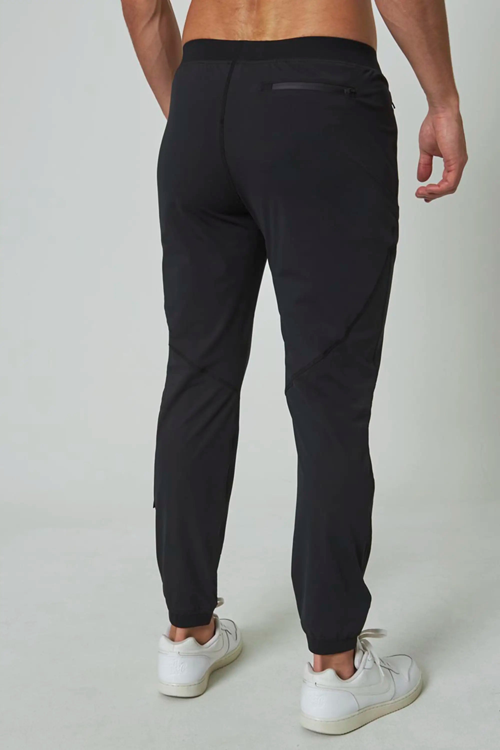 Transform Jogger - Black