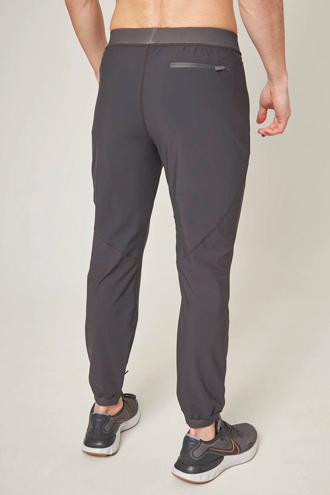 Transform Jogger - Asphalt