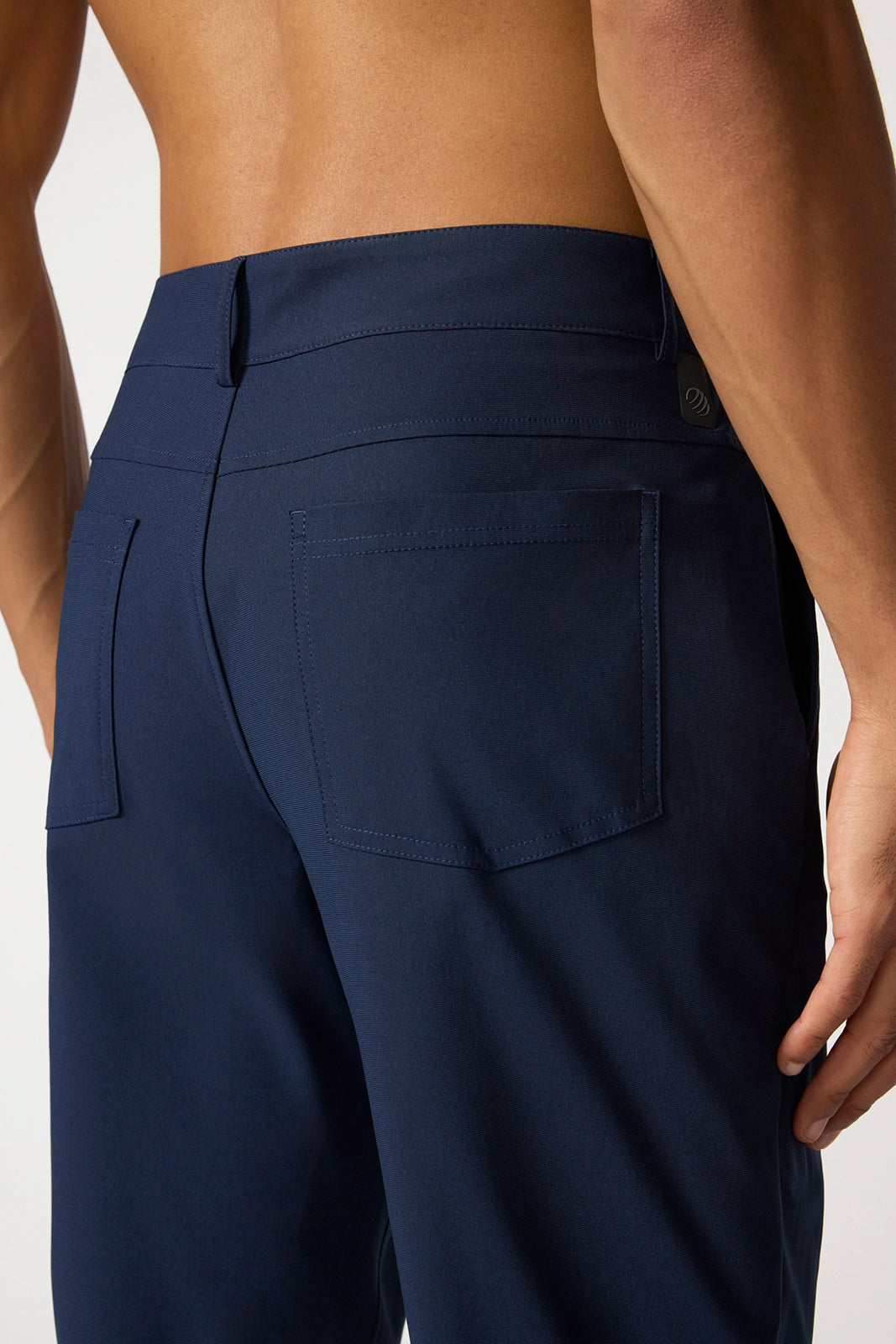The Nomad 5 Pocket Pant - Navy Blazer