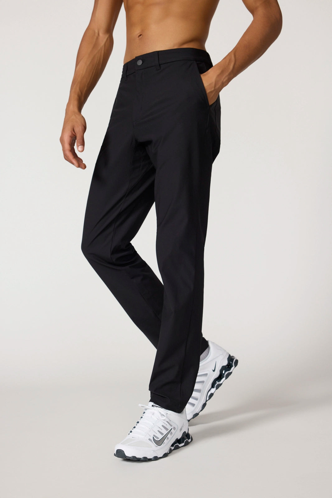 The Nomad 5 Pocket Pant - Black