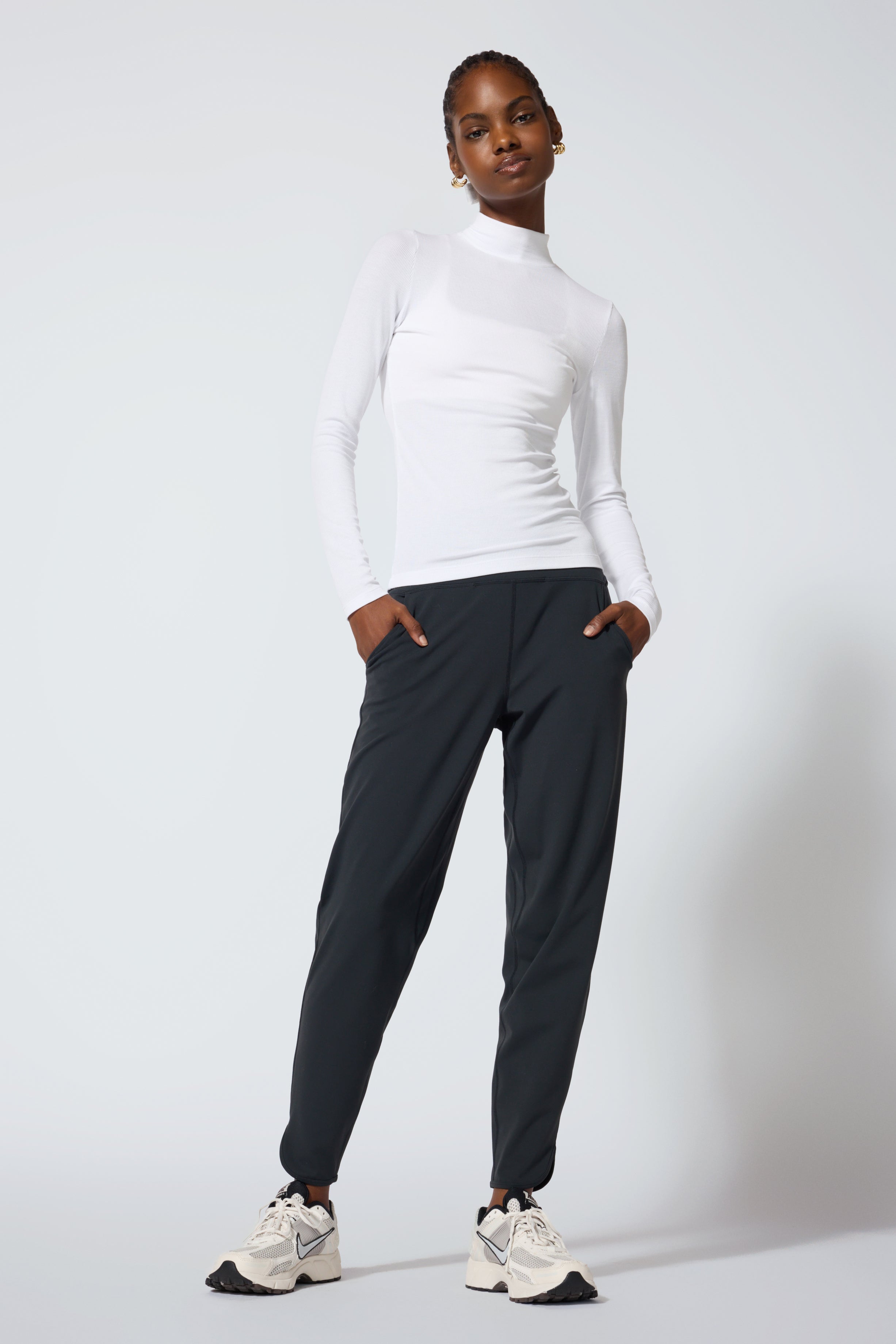 Cloud Jogger - Jet Black