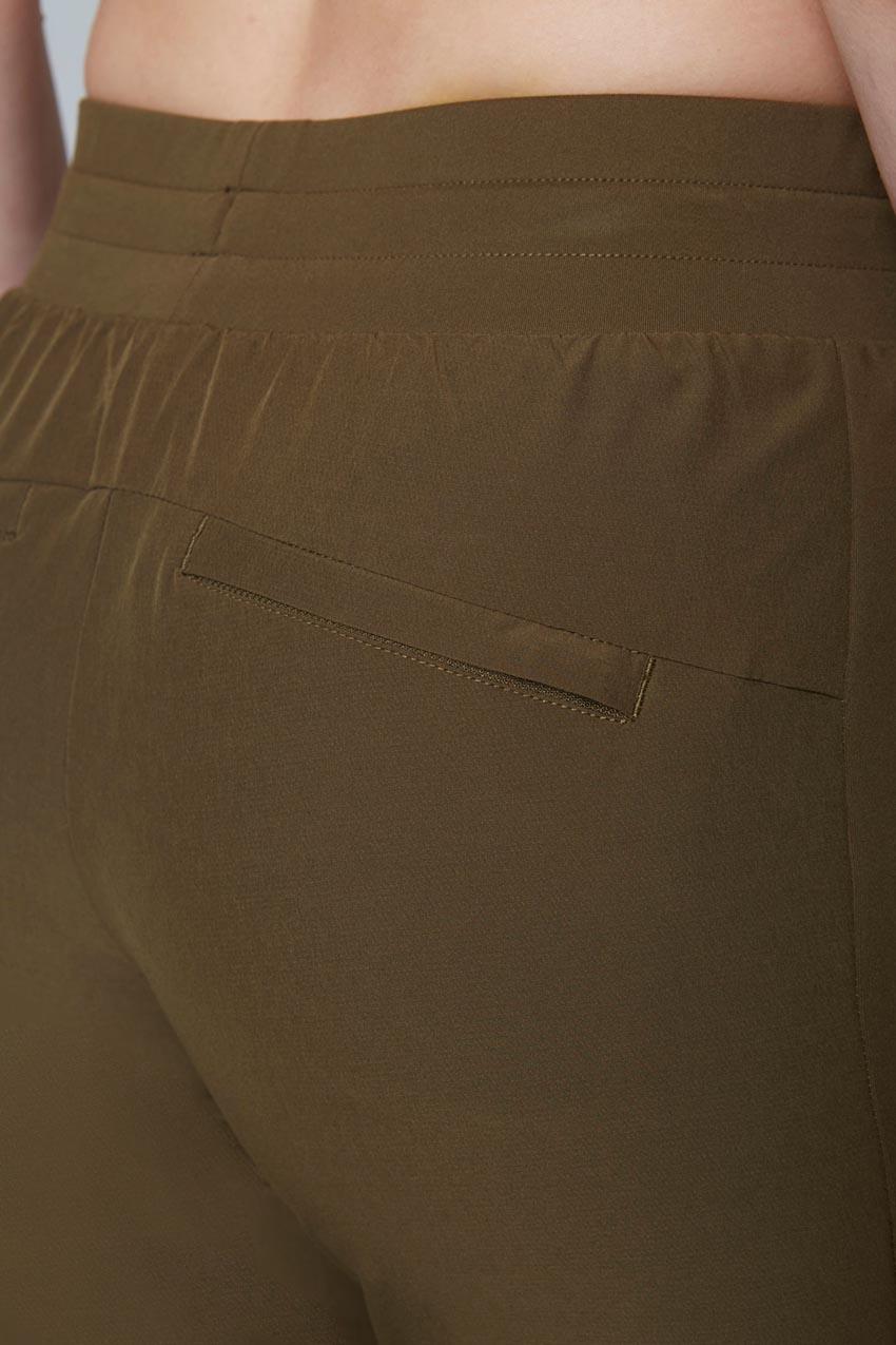 Women’s Carrot Leg Jogger