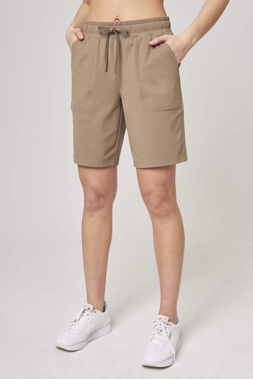 Womens knit hot sale cargo shorts