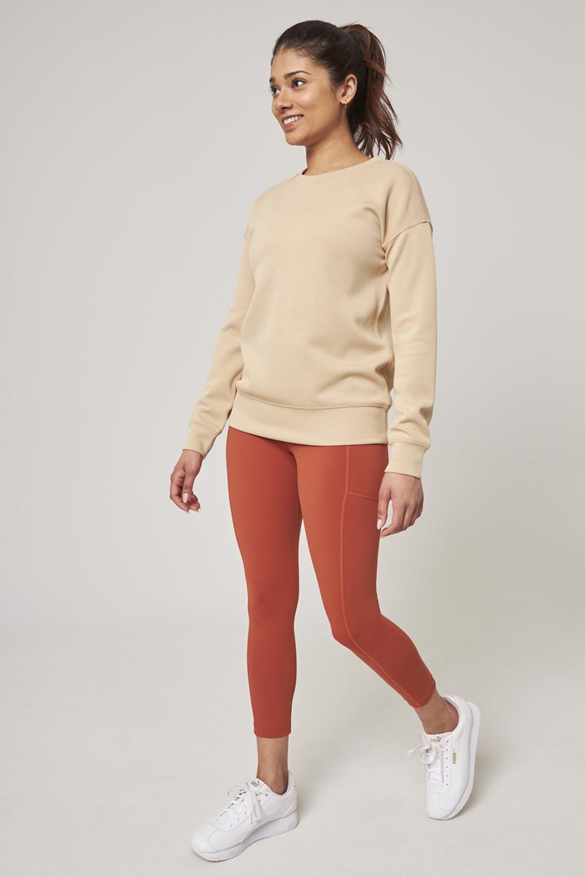 Women’s High-Waisted Capri