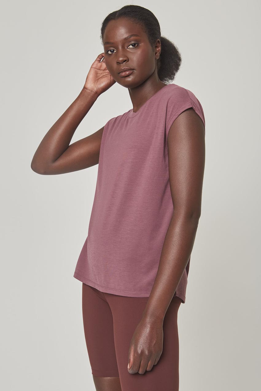 MPG Sport Dynamic Recycled Stink-Free Sleeveless Top - Sale in Soft Plum