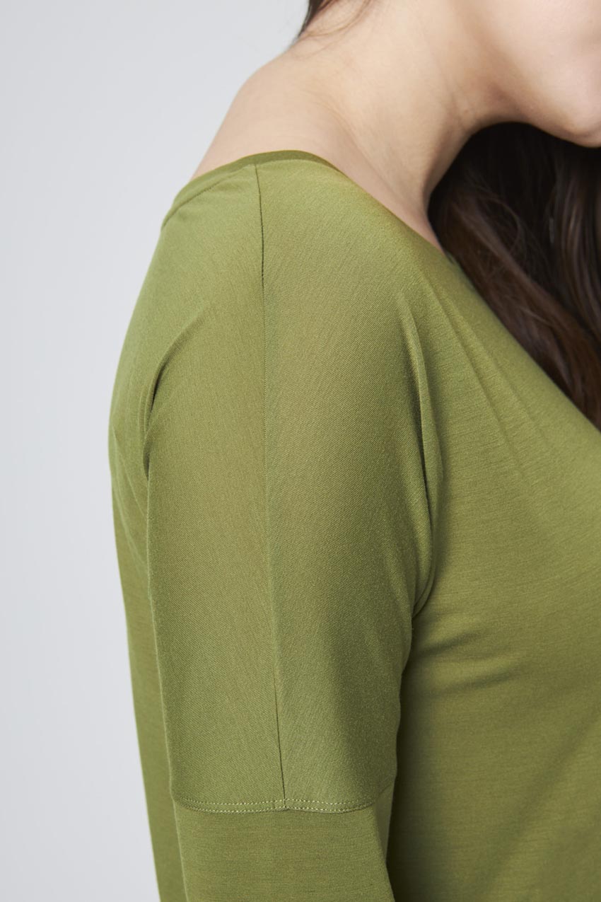 Dynamic Recycled Cover-Up Stink-Free Long Sleeve Top