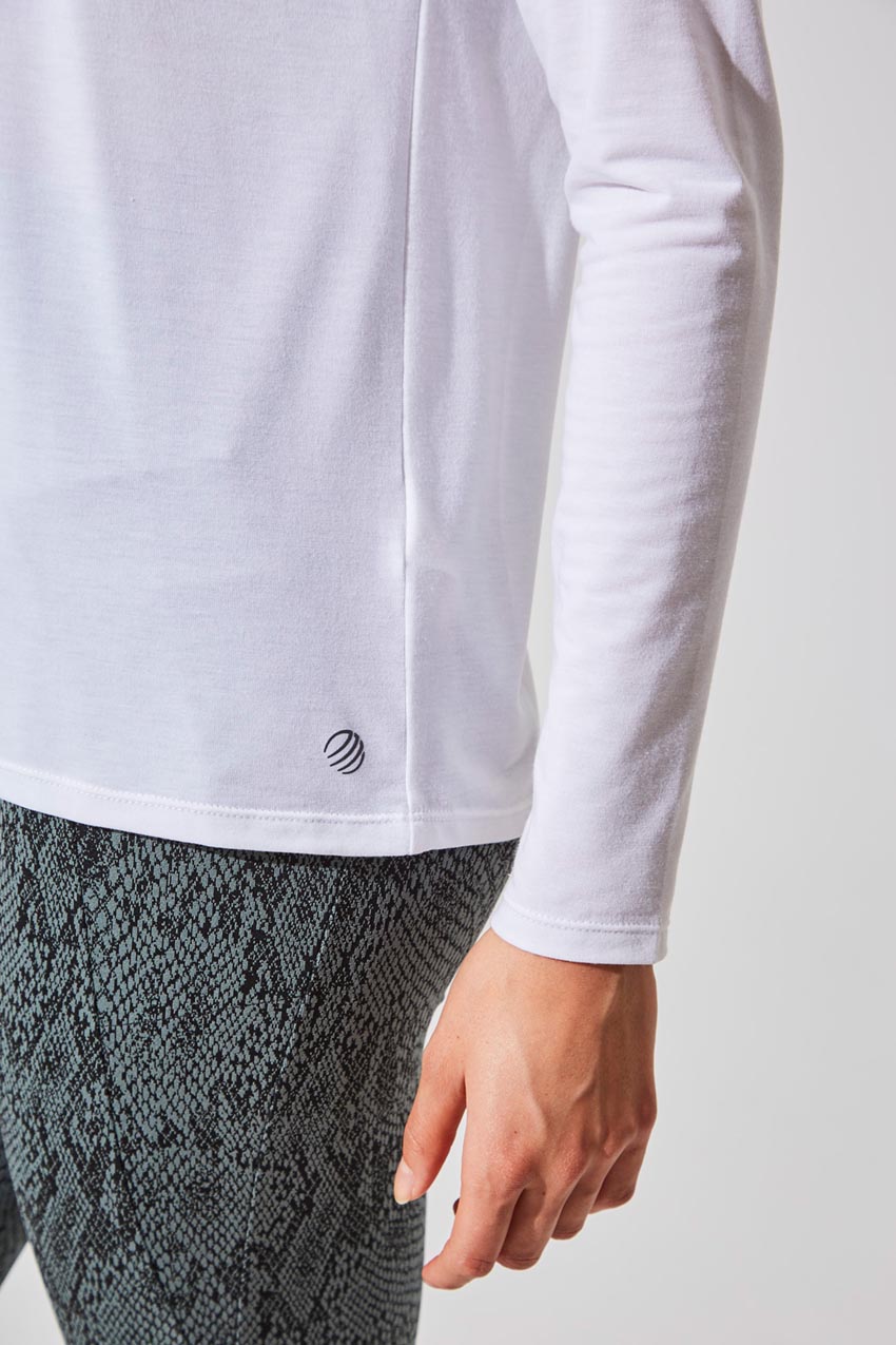 Dynamic Recycled Cover-Up Stink-Free Long Sleeve Top - Sale