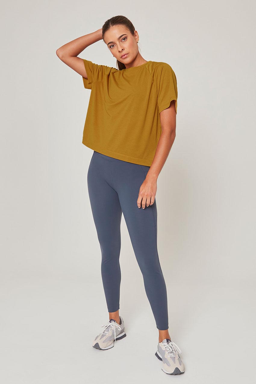 Dynamic Recycled Polyester Key-Hole Back Stink-Free Short Sleeve Shirt