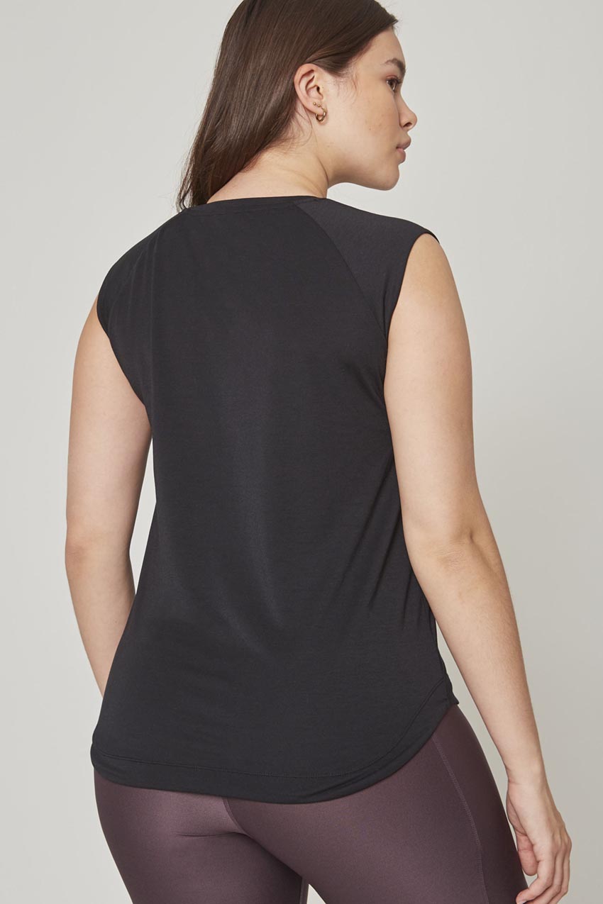 Dynamic Recycled Polyester Cap Sleeve Stink-Free Short Sleeve Shirt