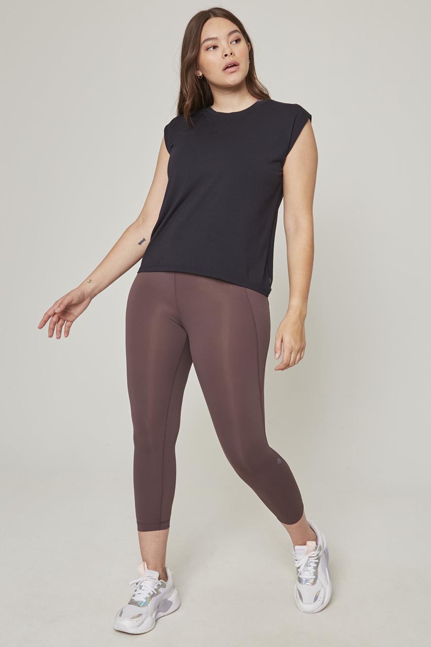 Breeze Tacked Shoulder Top - Black