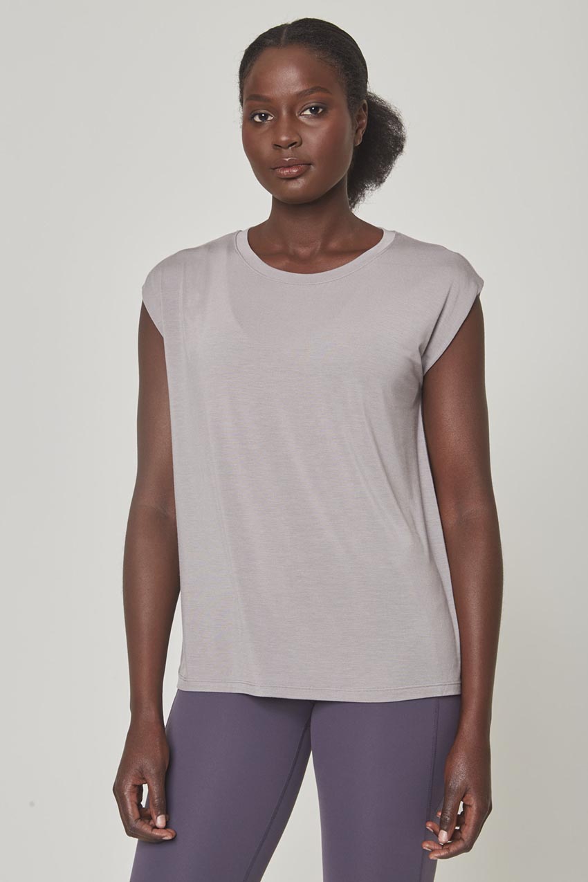 MPG Sport Breeze Tencel™ Modal Short Sleeve Shirt with Tacked Shoulder in Cloud Burst