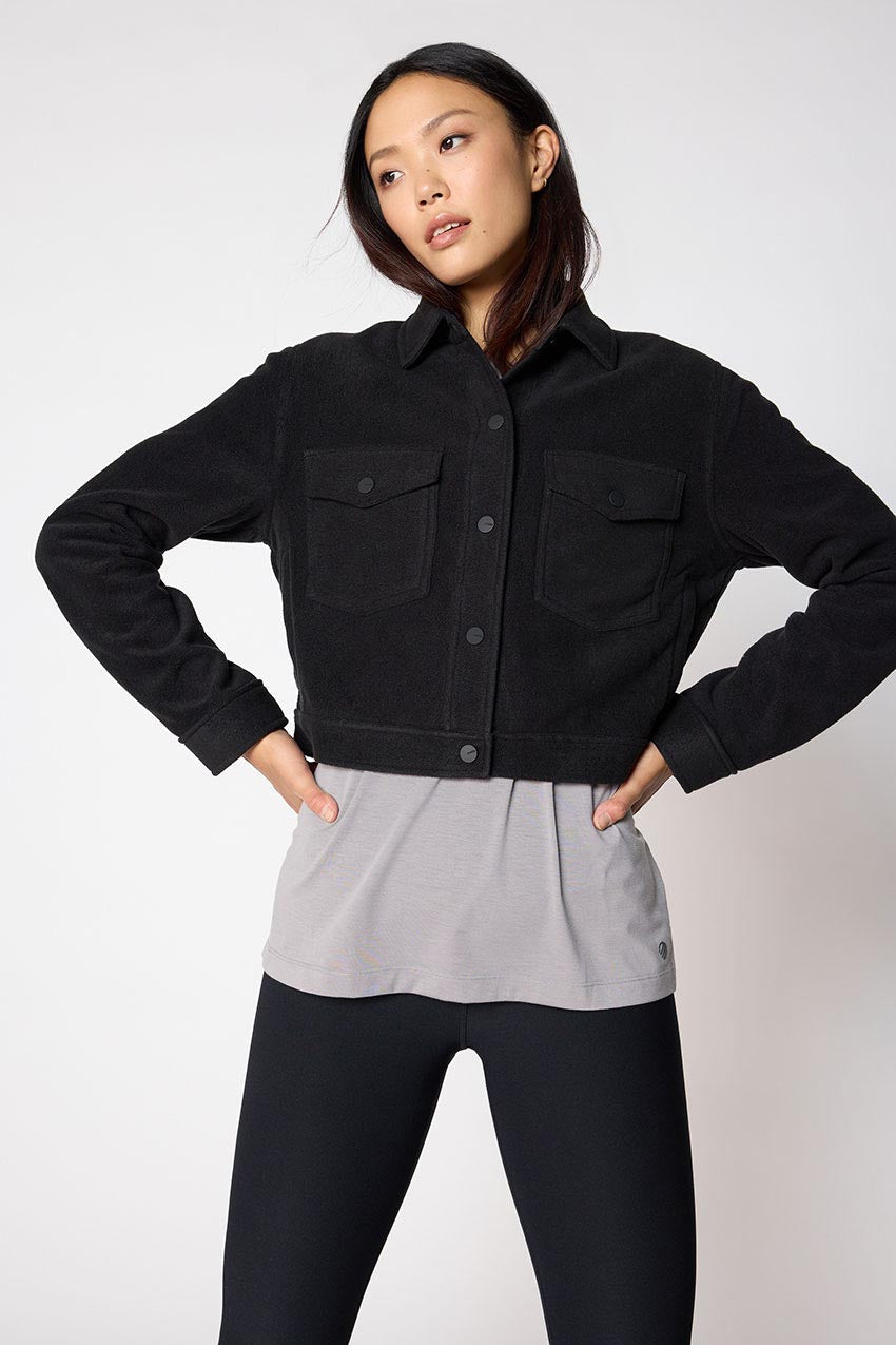 MPG Sport Elevate Fleece Cropped Shirt Jacket in Black