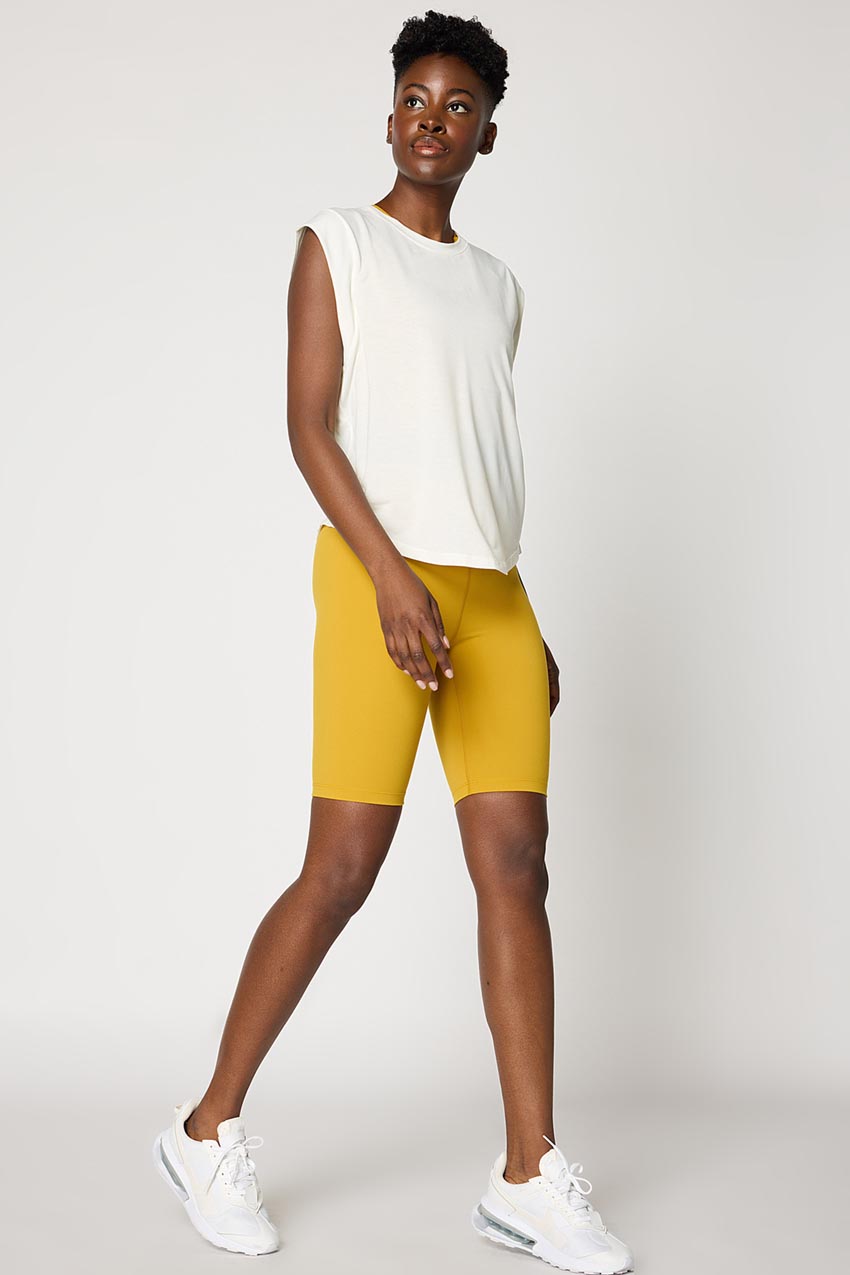 Dynamic Recycled Polyester Extended Shoulder T-Shirt