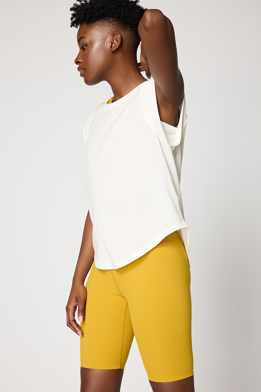 Dynamic Recycled Polyester Extended Shoulder T-Shirt
