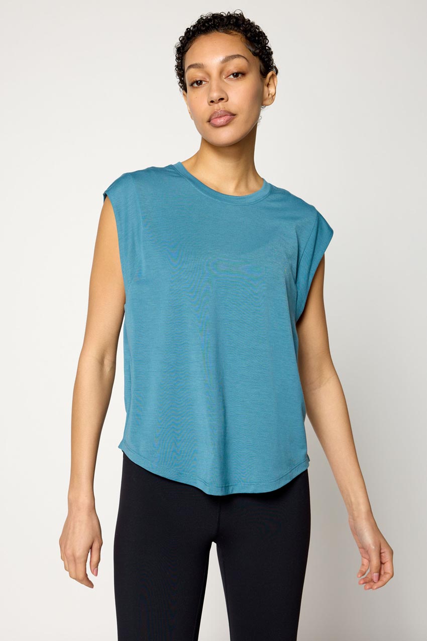 MPG Sport Dynamic Extended Cuff T-Shirt in Bering Sea