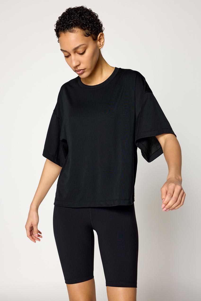 Dynamic Recycled Polyester Relaxed Short Sleeve T- Shirt