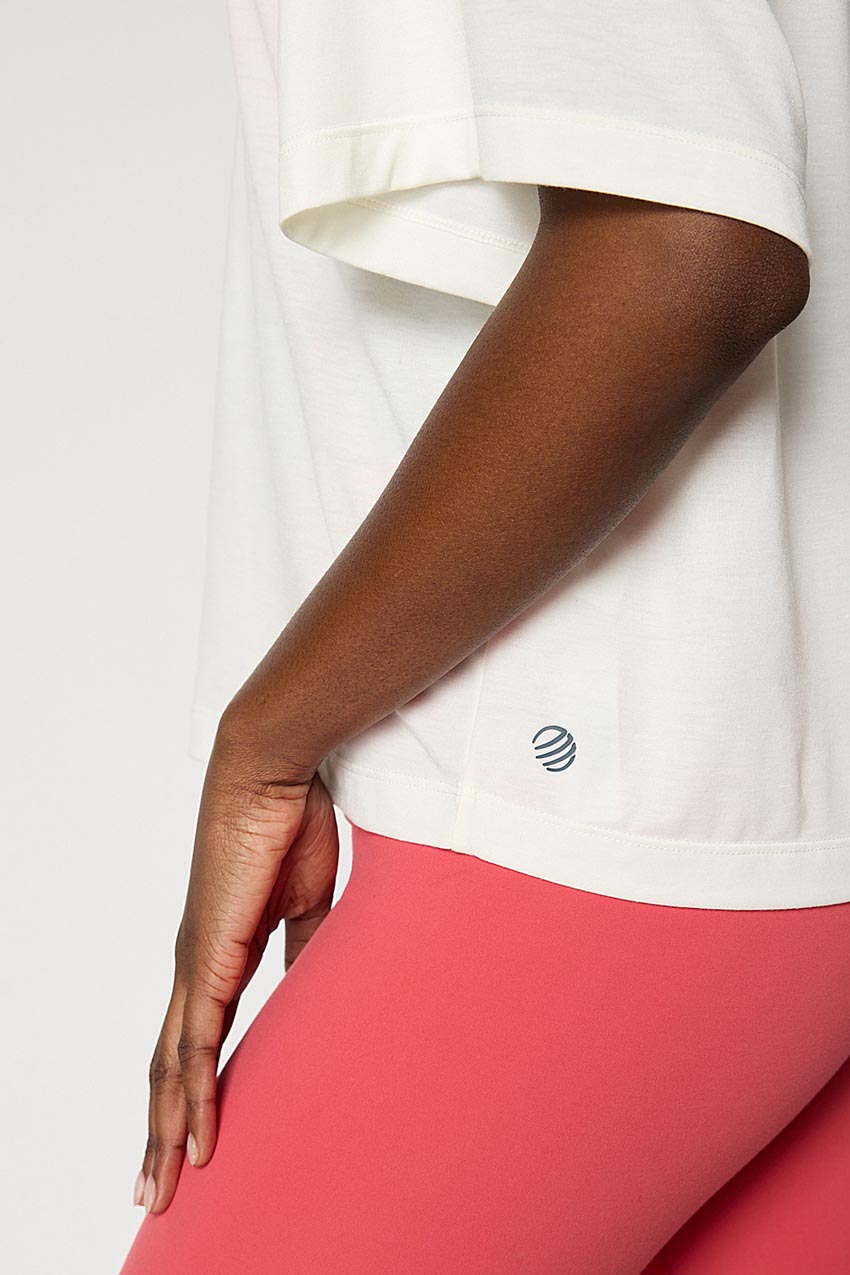 Dynamic Recycled Polyester Relaxed Short Sleeve T- Shirt