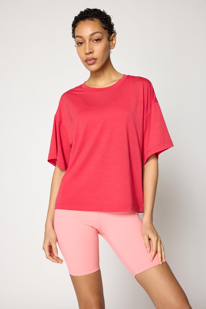 Dynamic Recycled Polyester Relaxed Short Sleeve T- Shirt
