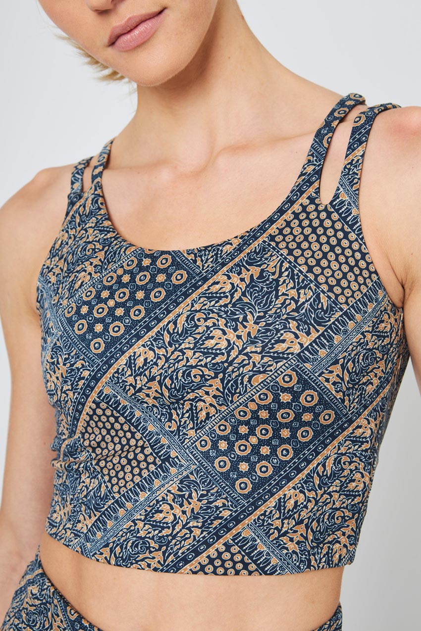 Explore Longline Printed Light Support Bra Peached