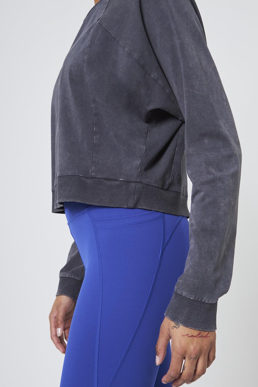 Rhythm Cropped Crew Neck Long Sleeve