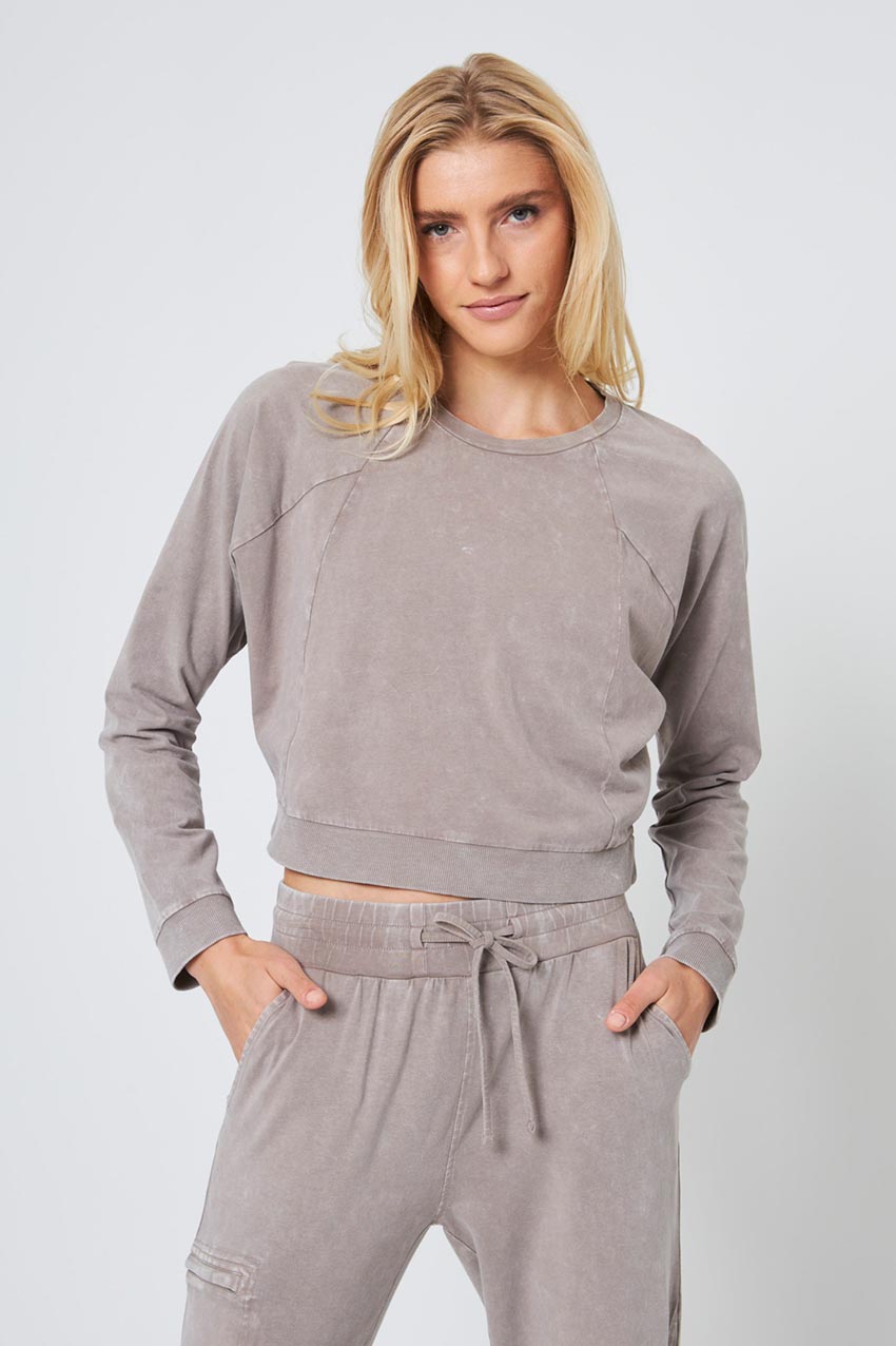 MPG Sport Rhythm Cropped Crew Neck Long Sleeve in Distressed Caffe Latte