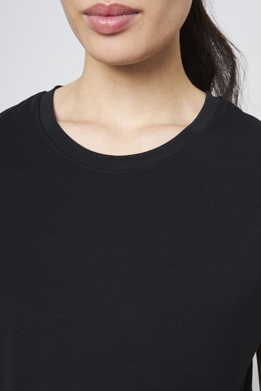 Dynamic Recycled Polyester Relaxed Short Sleeve Maternity T-Shirt